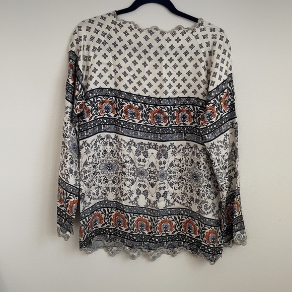 Johnny Was Ivory Grey orange floral motif silk blouse XS - Picture 5 of 8